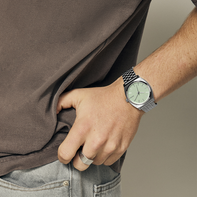 NIXON TIME TELLER image 7