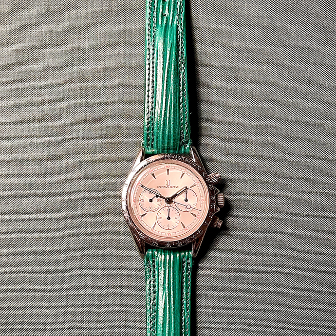 Universal Genève Tritium Compax Vintage