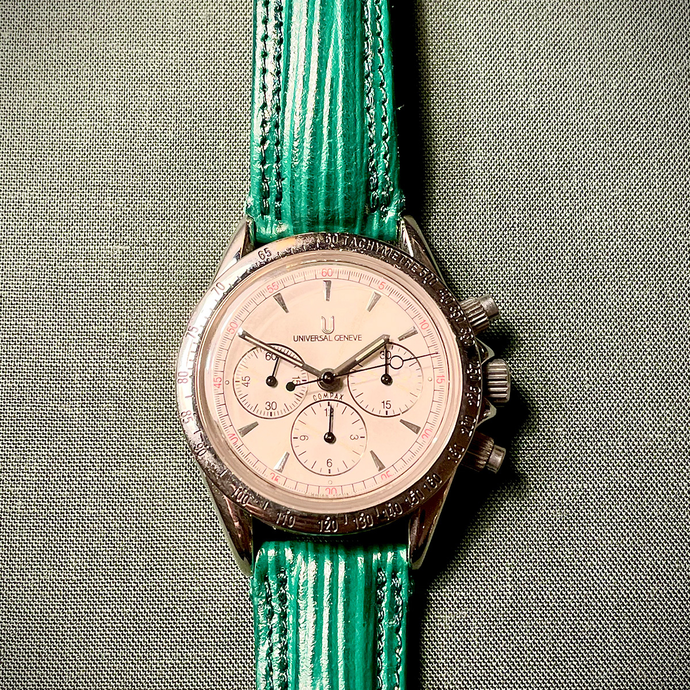 Universal Genève Tritium Compax Vintage