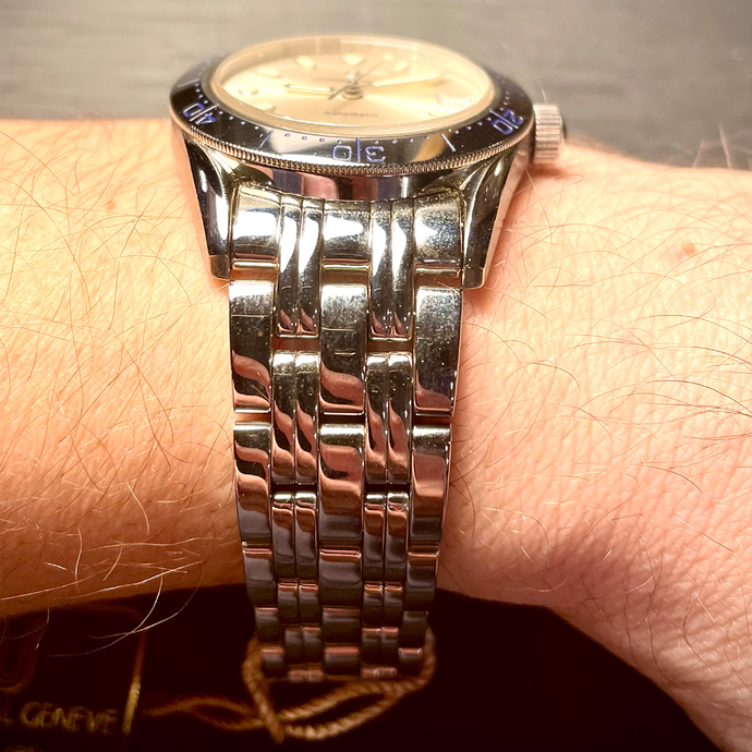 Universal Genève Automatic Golden tech diver